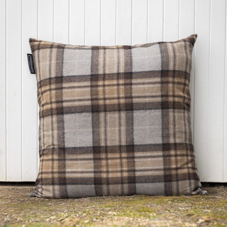 GGCo. Tartan Paddock Pillow™️ (Cover Only) | Winter
