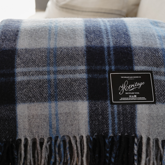 Why Woollen Blankets Make the Perfect Sympathy Gift