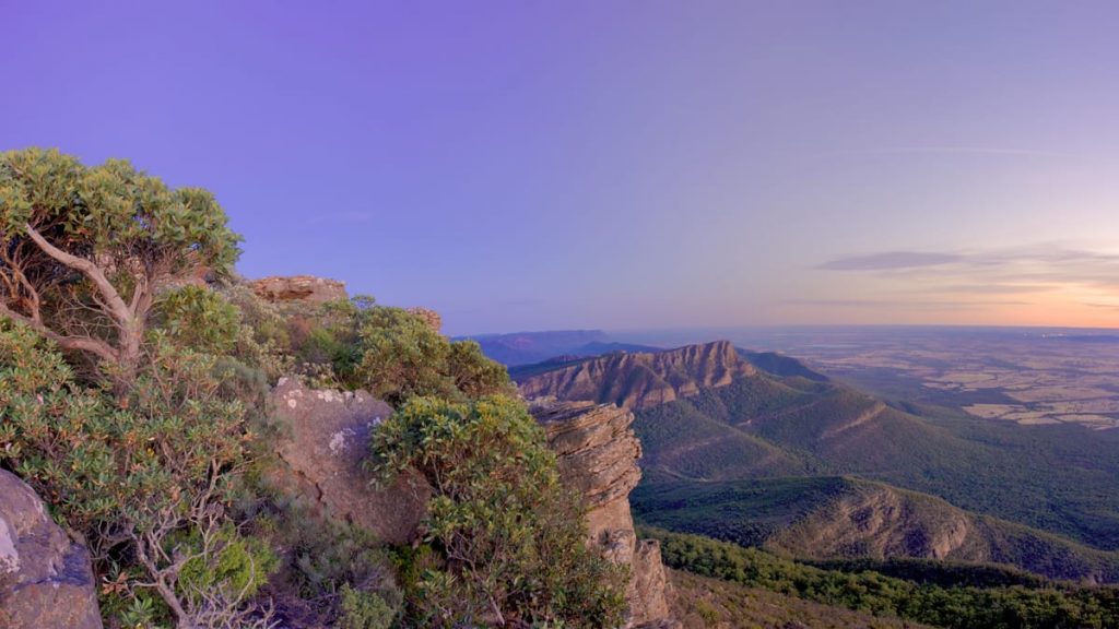 Gariwerd // Learn About The Indigenous History of The Grampians