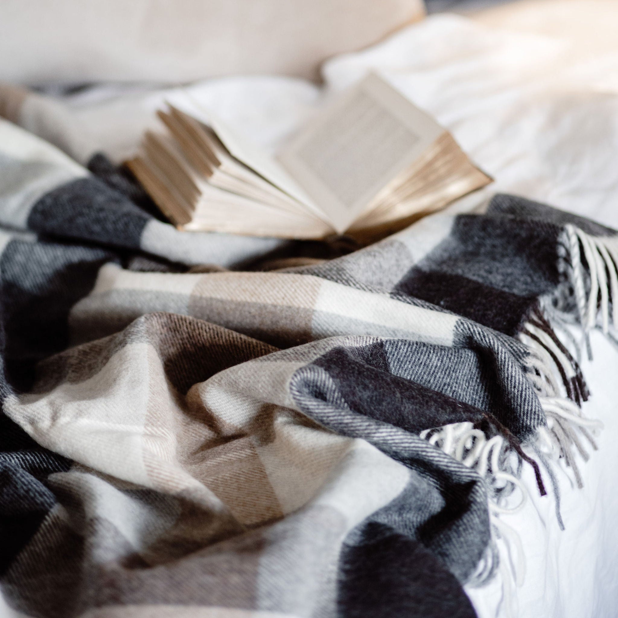 Grampiana Collection | Australian Merino Wool Throws | Silverband