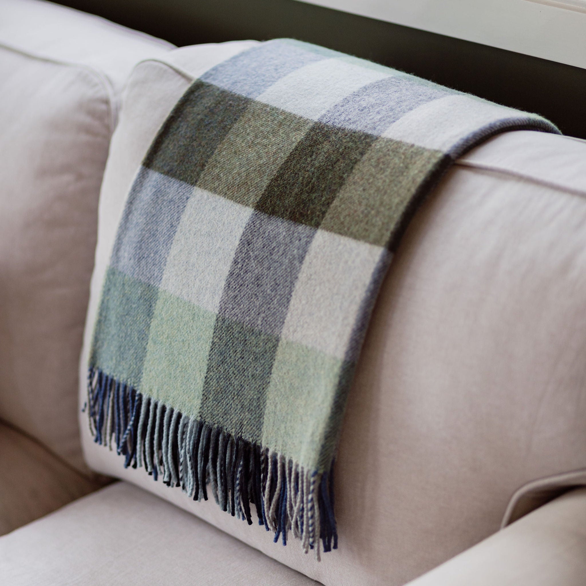 Grampiana Collection | Australian Merino Wool Throws | Sturgeon