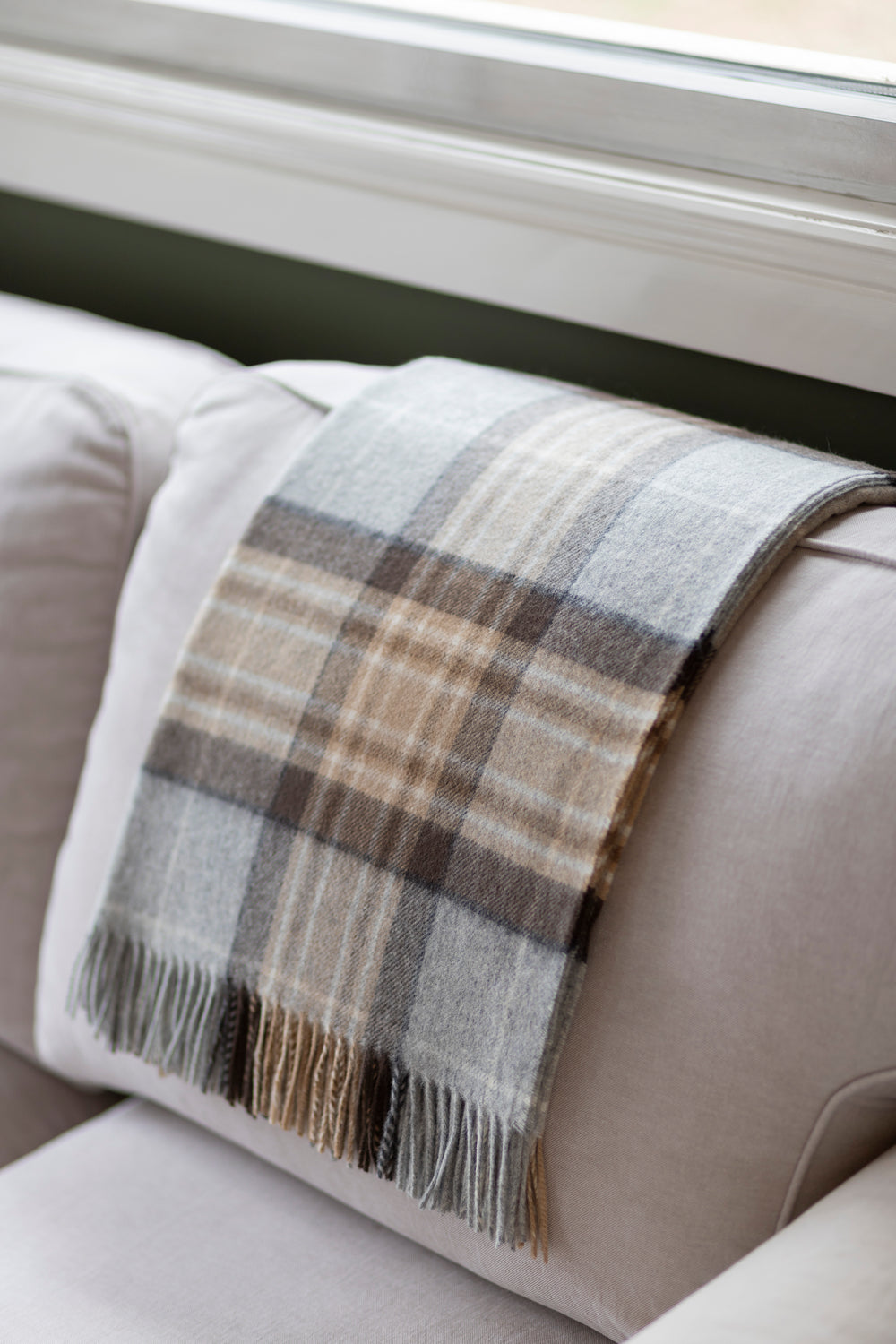 Heritage Collection | Merino Wool Tartan Throws | Winter