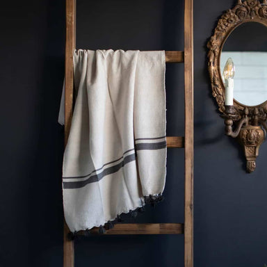 pom-pom hand towel made in tangier